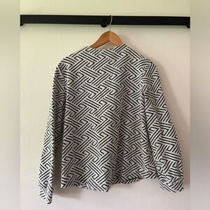 Mock Neck Top - Black and White (Size Medium)